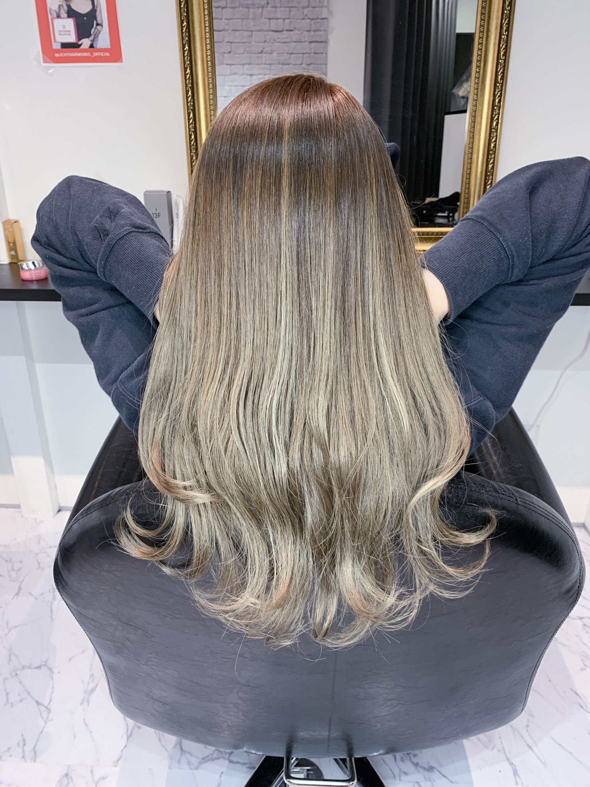 グラデーションミルクティーベージュ | Licht HairWorks リヒトヘア