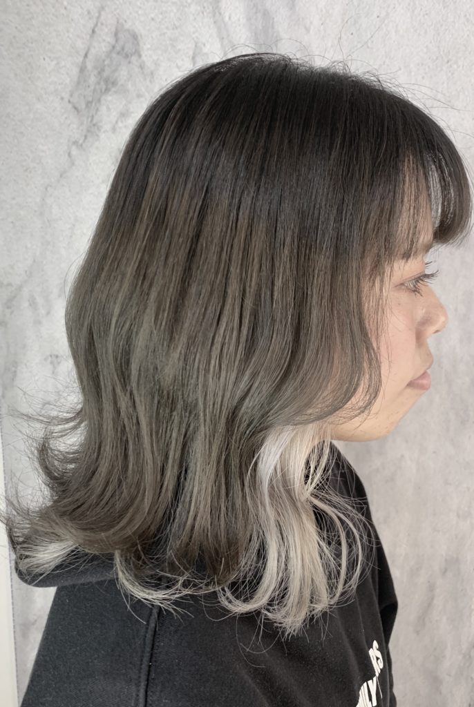 ホワイトシルバーが抜群に可愛いイヤリングカラー Licht Hairworks リヒトヘアワークス Vivi掲載店