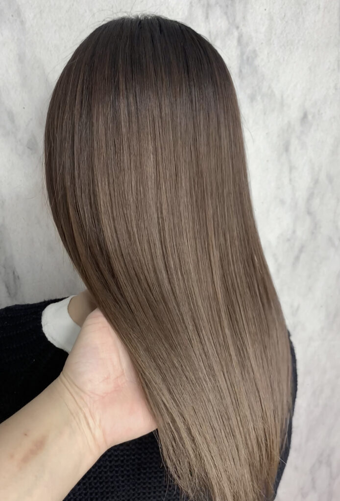 ココアベージュカラー 髪質改善ハリウッドトリートメント Licht Hairworks リヒトヘアワークス Vivi掲載店